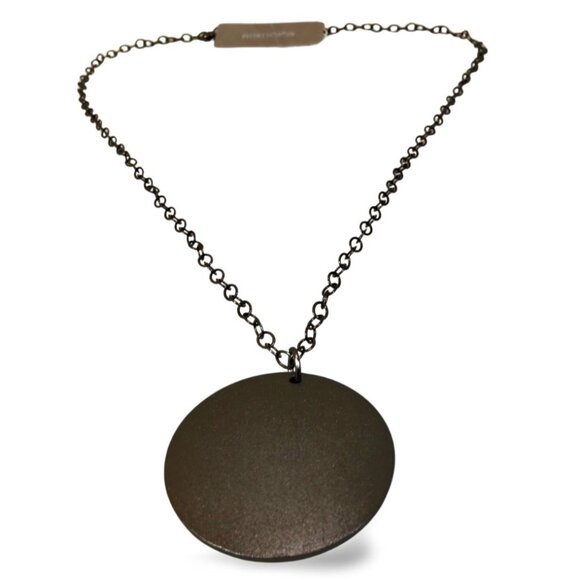Bold Nordstrom Gunmetal Tone Heavy 2" Round Disc Pendant Necklace JW1537 - Picture 2 of 5